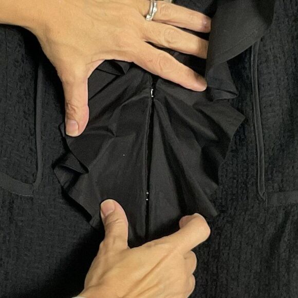 LOFT Women's Black Wool Blend Ruffle Front Jacket/Blazer, Size 10, Lined - Picture 8 of 11